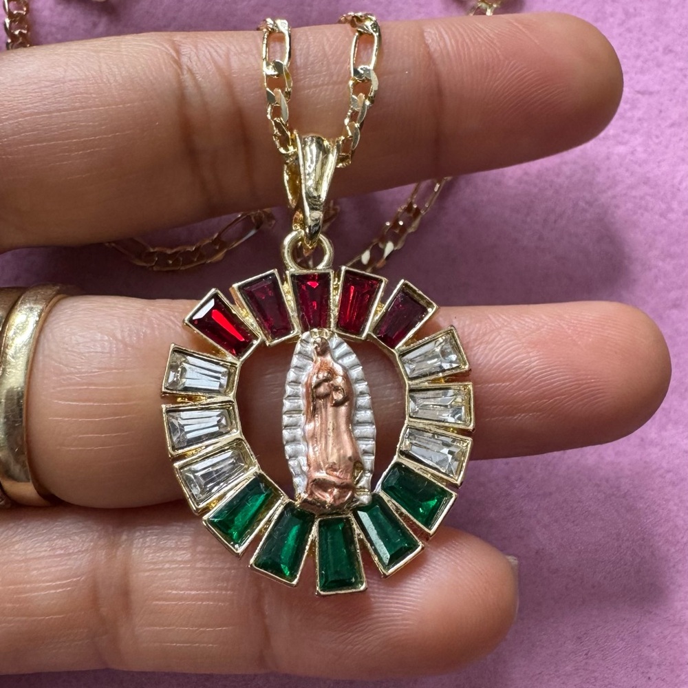 Gold Virgin Mary Pendant Necklace